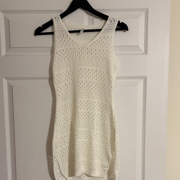 Dokotoo Other - DOKOTOO Cream Crochet Knit Swimsuit Cover
